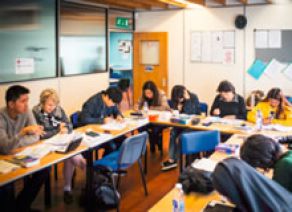 加拿大、美國、英國成人英語游學項目
